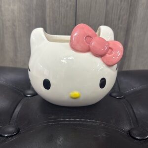 New Hello Kitty + Blue Sky Clayworks Pink Bow Apple Blossom Ceramic Candle